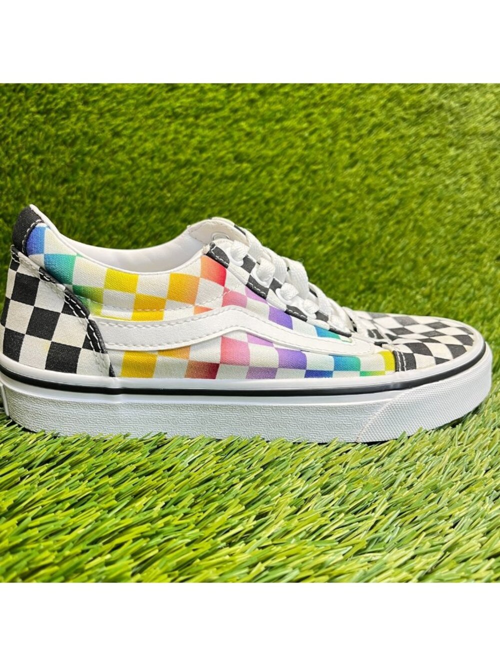 Vans Ward Rainbow Checkerboard Womens Size 6 White Black Athletic Shoes Sneakers